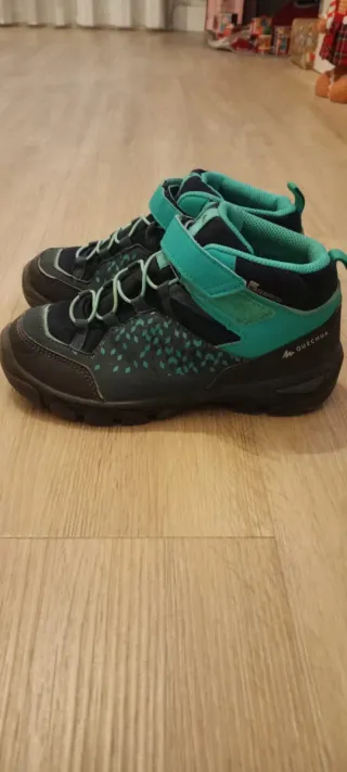 Botas montaña Quechua niña T.35