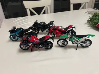 Pack de réplicas de Motos a Escala 1:12