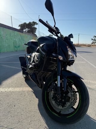 Kawasaki Z800e ABS Negra