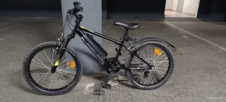 Bicicleta marca Decathlon