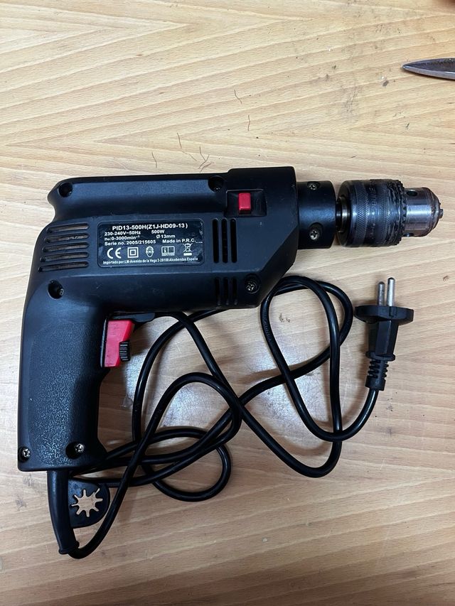 Taladro percutor Practyl 500W 13mm