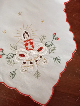 2 Copricestini Natale Bianco Rosso Cotone