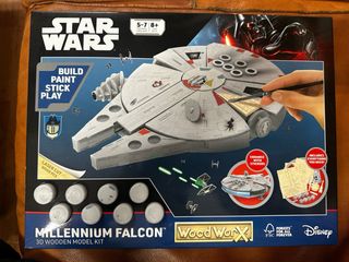 Star Wars Halcón Milenario Kit Madera