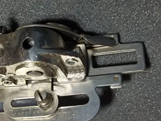 Ojalador Máquina Coser Antigua