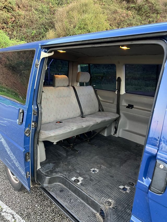 Volkswagen Transporter 2001