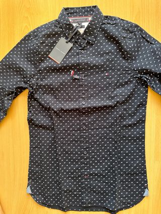 Camisa Tommy Hilfiger Negra Estampada