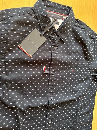 Camisa Tommy Hilfiger Negra Estampada
