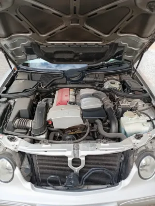 Mercedes-Benz Clase E 2000