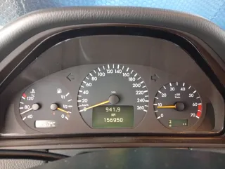 Mercedes-Benz Clase E 2000