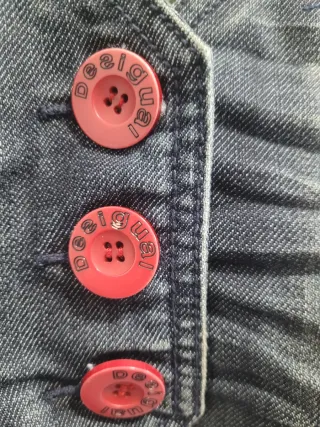 Chaleco Desigual vaquero con parches