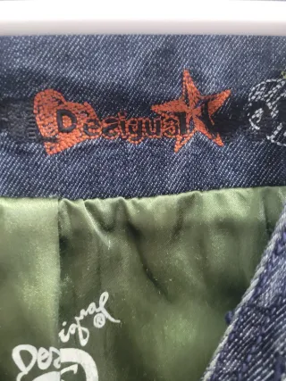 Chaleco Desigual vaquero con parches