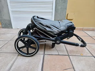 Carrito Cybex Priam Gris con Patinete