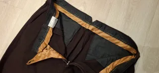 Pantalón de vestir marrón invierno.