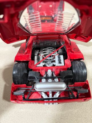 Ferrari F40 Escala 1:18