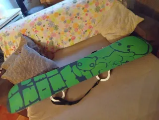 Tabla Snowboard Principiante + Botas y Casco