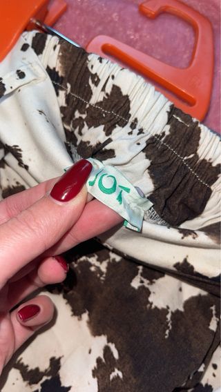 Falda midi estampado vaca