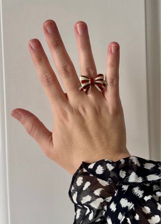 Anillo Lazo Rayas Rojas y Beige