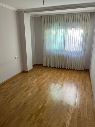 Se vende piso 88m2 dos plazas garaje en Porriño