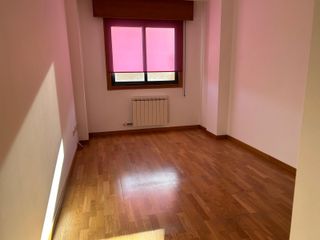 Se vende piso 88m2 dos plazas garaje en Porriño