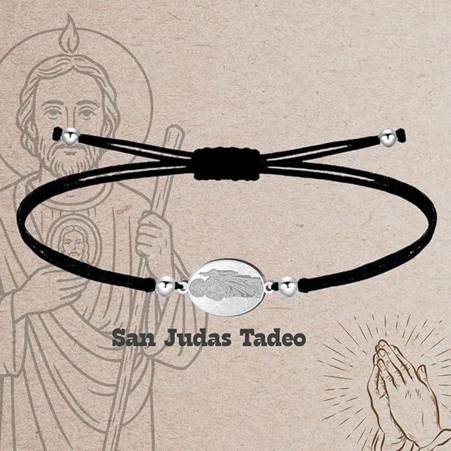 Pulsera San Judas Tadeo hilo negro