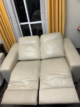 sofas 3+2 de piel en color beige