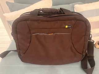 Maletín Case Logic Marrón