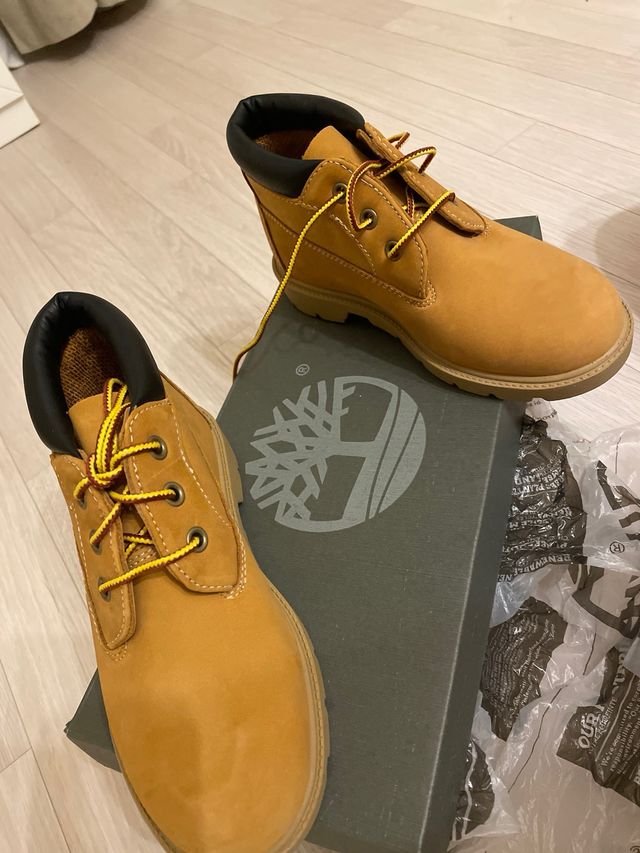 Botas Timberland para criança novas - tamanho 33