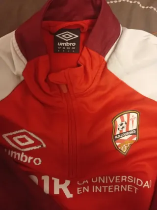 Sudadera Umbro UD Logroñés Roja