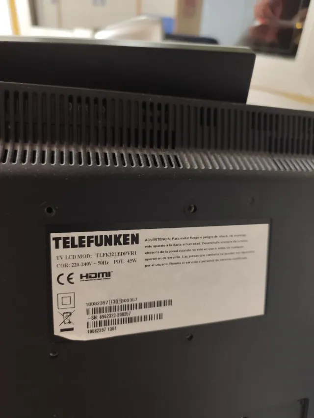 Televisión Telefunken Negra