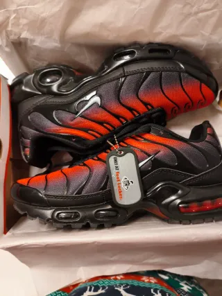 Nike Air Max TN Deadpool