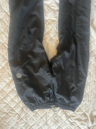 Pantalón de esquí negro y azul