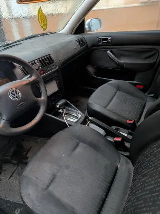 Volkswagen Golf 2001
