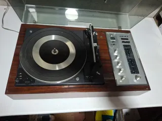 Radio Tocadiscos Bettor AMI 10S no negociable