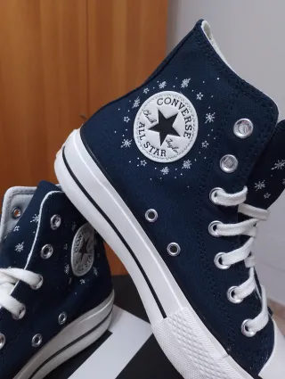 Converse ricamate Tg 37