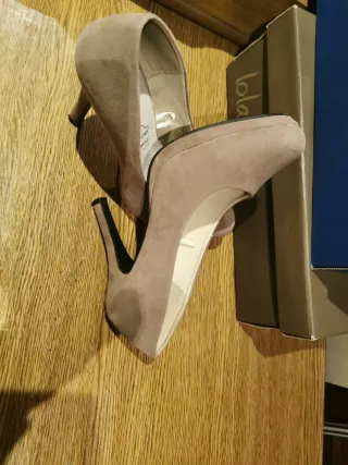 Zapatos de tacón in extenso beige