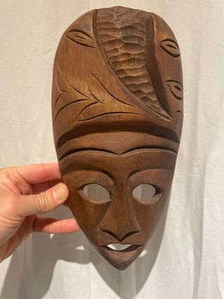 Máscara tribal madera artesanal