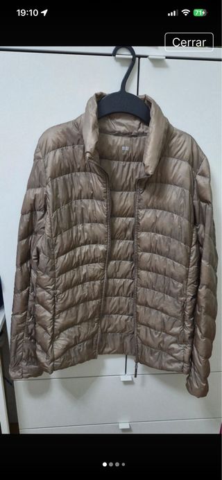 Plumas Uniqlo Marrón