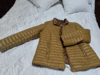 Cazadora reversible color marron,mostaza