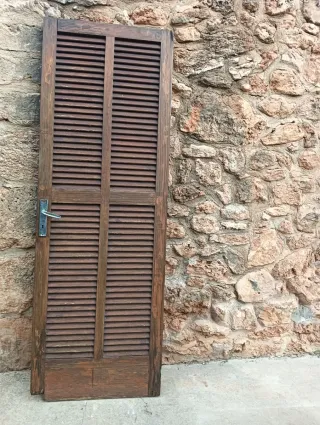 Puerta Persiana Mallorquina Madera