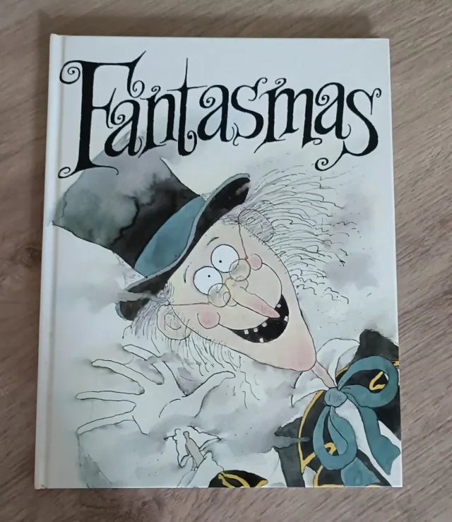 Lote x 4 COLIN HAWKINS, Brujas, Piratas, Vampiros