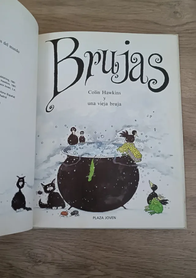 Lote x 4 COLIN HAWKINS, Brujas, Piratas, Vampiros