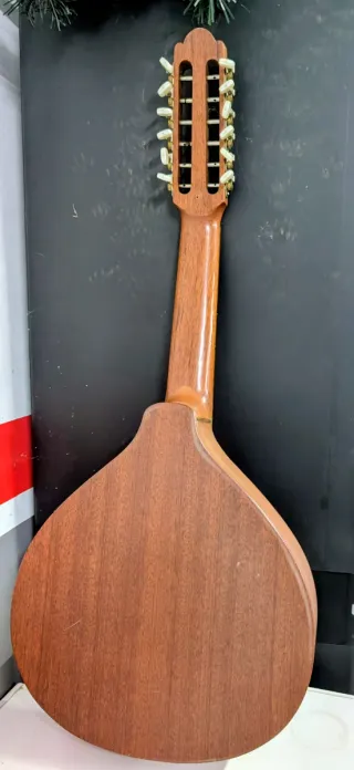 Laúd Prudencio Sáez mod. 550