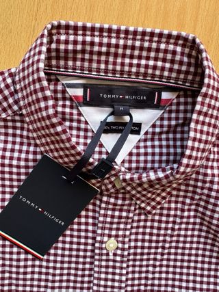 Camisa Tommy Hilfiger cuadros rojo y blanco