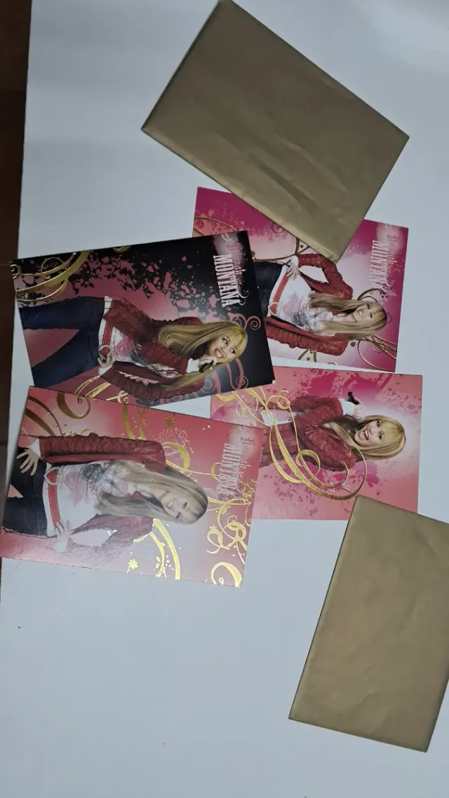 Postales Hannah Montana