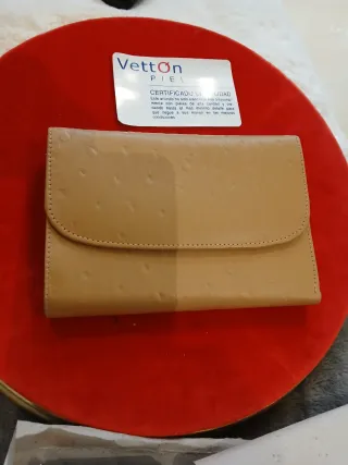 Cartera rebajada de piel mujer nueva