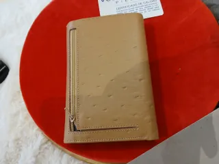 Cartera rebajada de piel mujer nueva