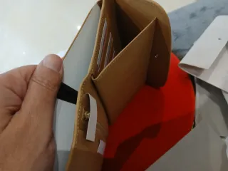 Cartera rebajada de piel mujer nueva