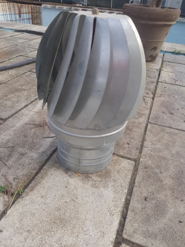 Estrattore di fumo metallico per camino da 150 mm