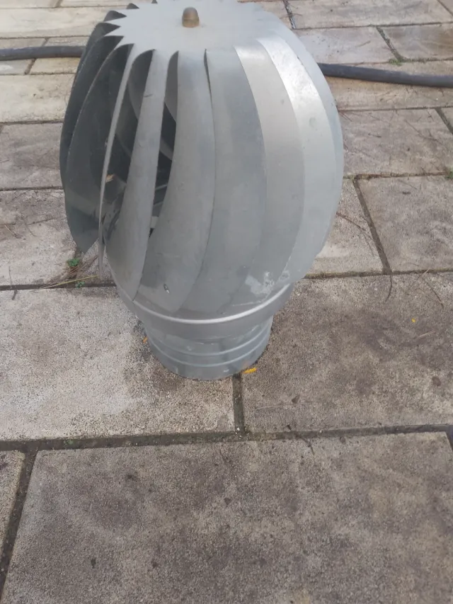 Estrattore di fumo metallico per camino da 150 mm