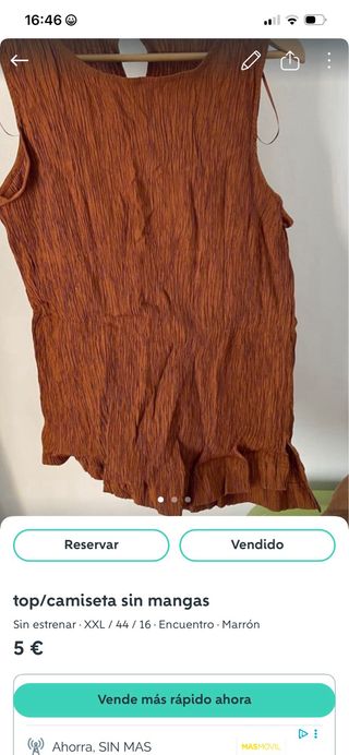 Camiseta marrón con textura